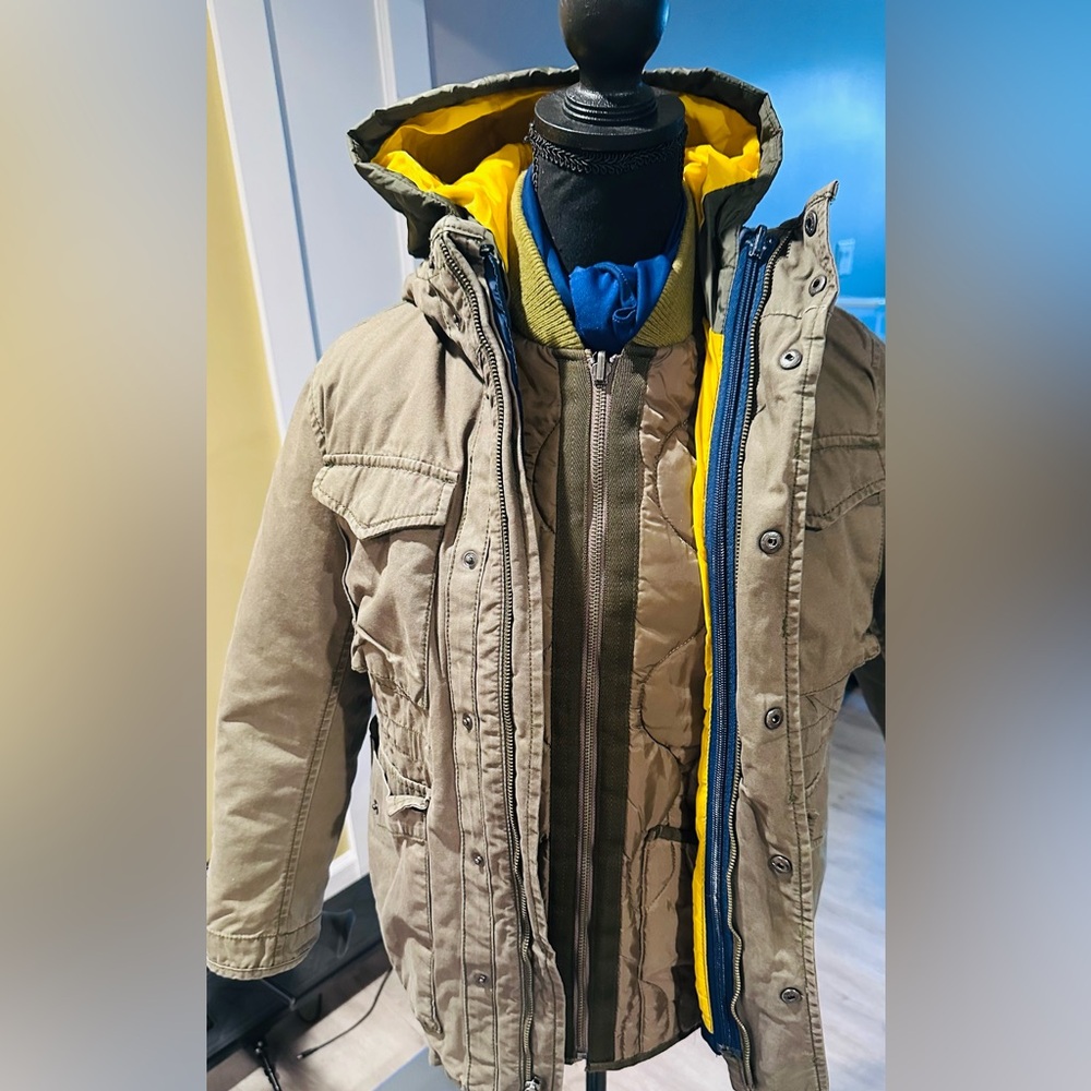 GAP Men's Olive Multi-Layer Field Jacket